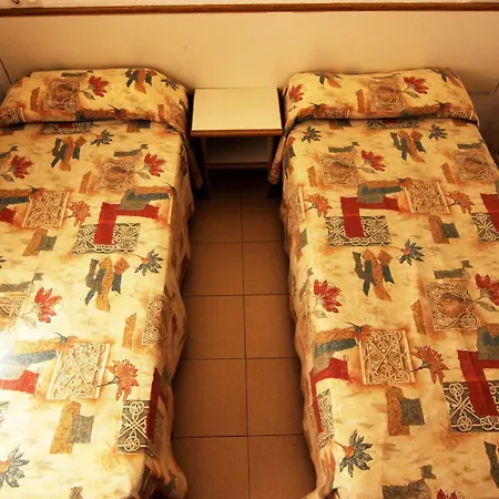 Zodiac Apartment *