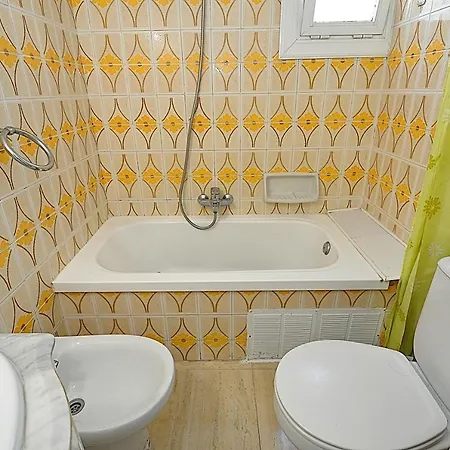 Apartment Zodiac Lloret de Mar