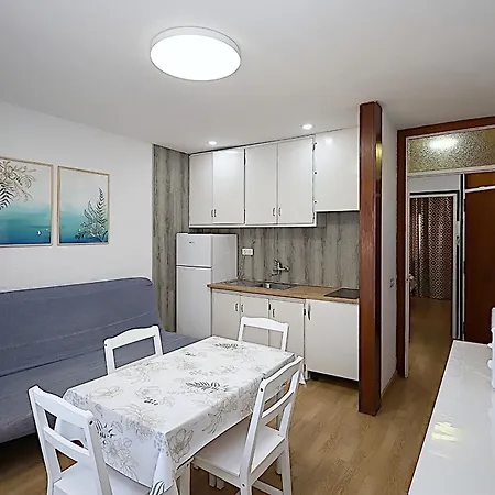 Zodiac Apartman Lloret de Mar