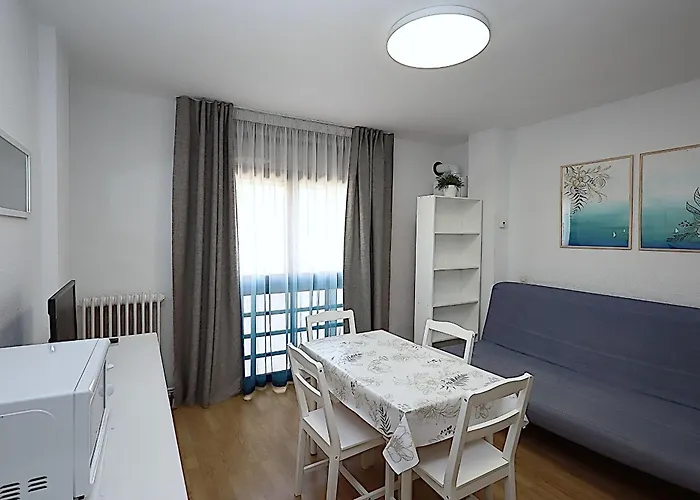 Zodiac Apartman Lloret de Mar