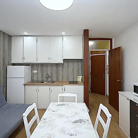 Zodiac Apartman Lloret de Mar